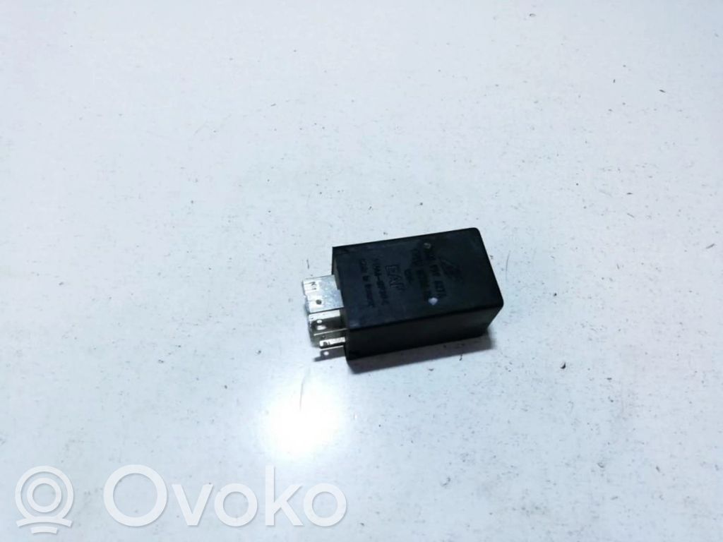 Otros relés   7M0959627A,95VW18704BA,7M0959627A,95VW18704BA