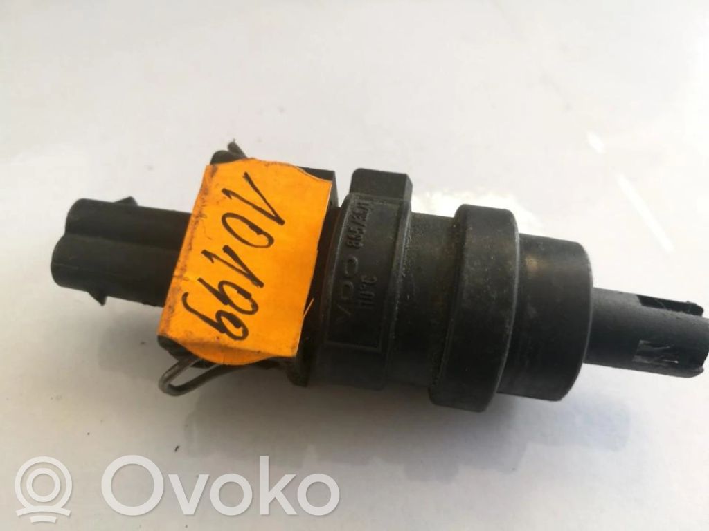 Audi 80 90 S2 B4 Sensore della temperatura dell’aria aspirata