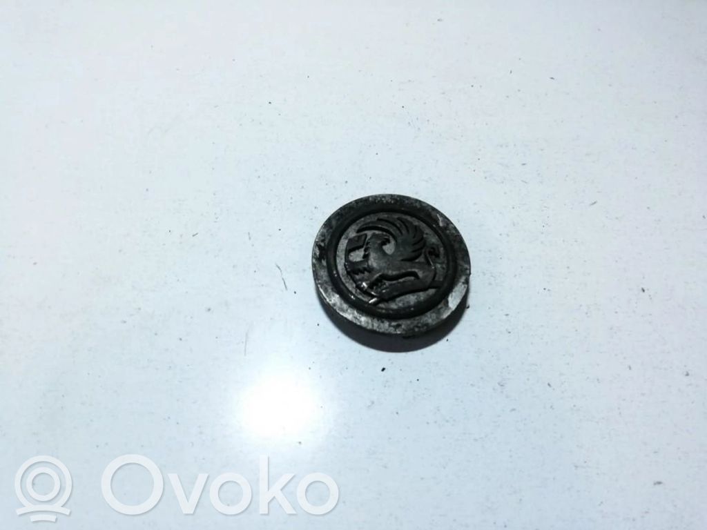 Opel Corsa D Capac roată original 