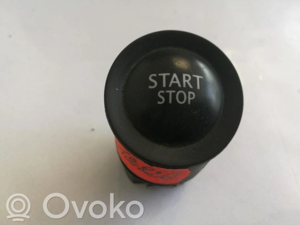 Renault Megane II Przycisk zapłonu Start / Stop 