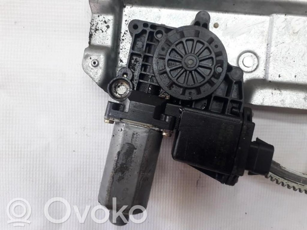 Opel Vectra B Motor del regulador de la ventanilla de la puerta delantera