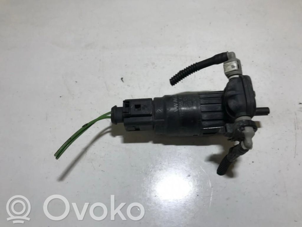 Volkswagen Golf V Pompa lavavetri parabrezza/vetro frontale