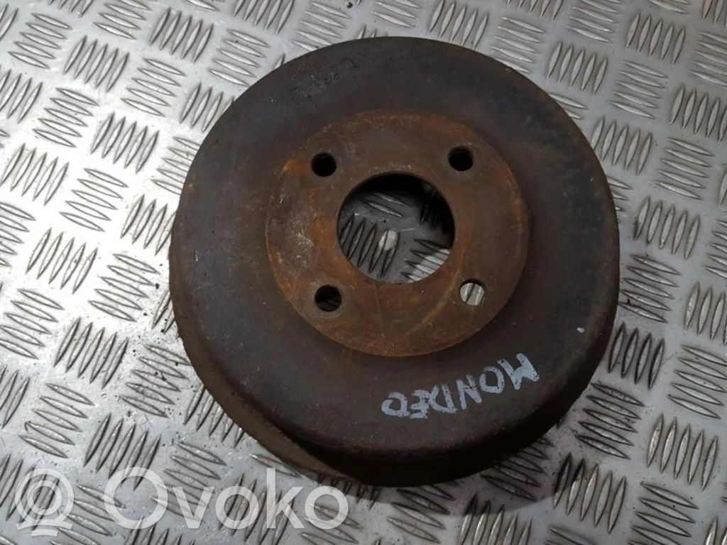 Ford Mondeo MK I Rumpujarru (taka-) 