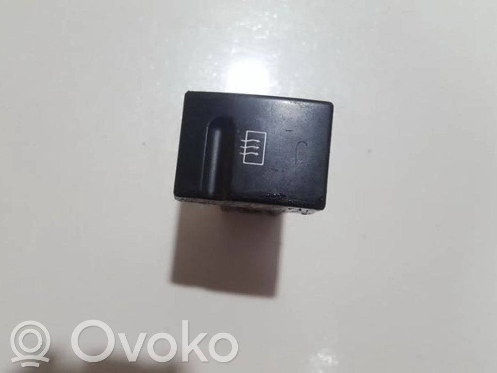 Peugeot 406 Interruptor de la calefacción de la luna/parabrisas 