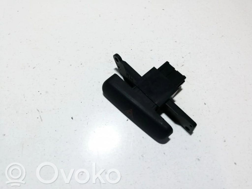 Mitsubishi Carisma Botón interruptor de luz de peligro 