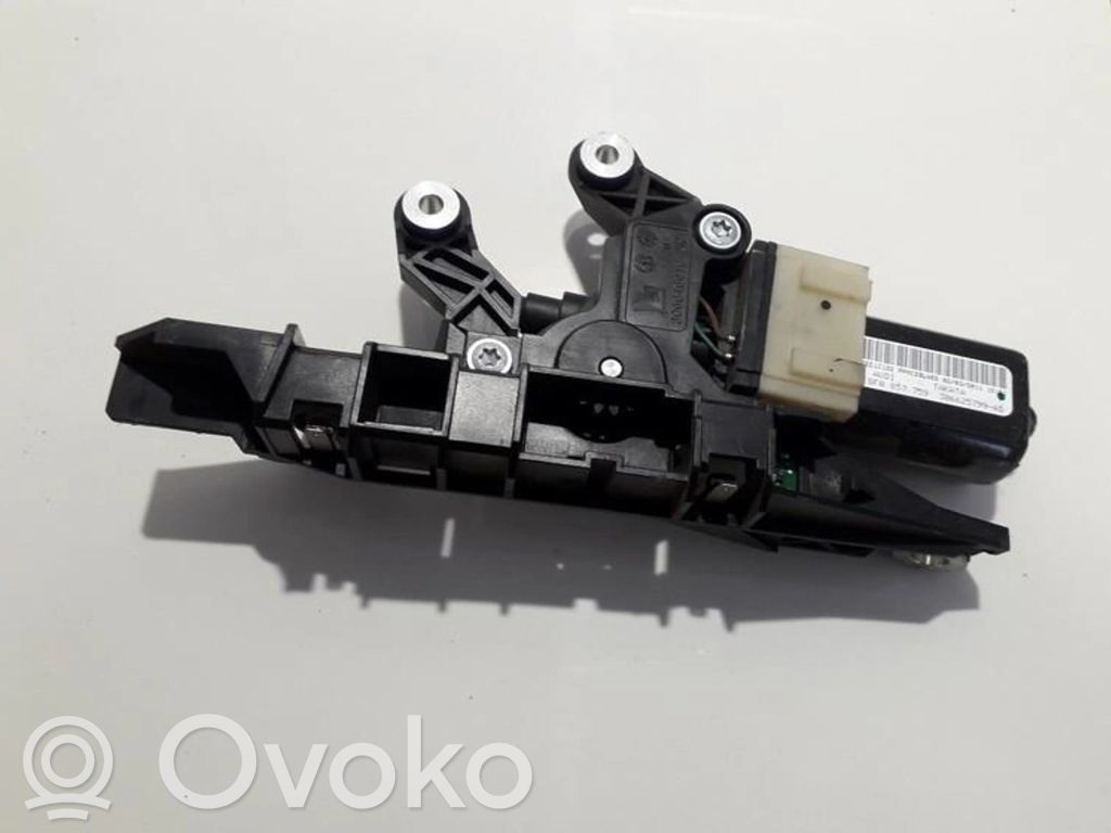 Motor de ajuste del asiento   8F0857759,306625799AD,306625799AD,306625799AD,8F0857759