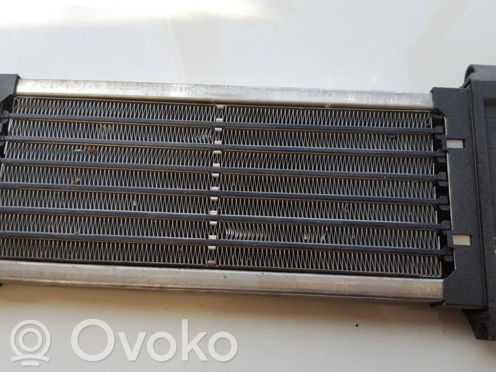 Audi A4 S4 B5 8D Radiator aerotermă electrică cabină 