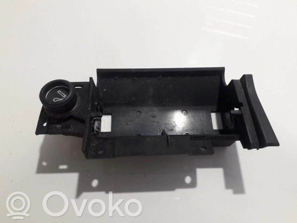 Opel Astra G Mechero del coche 