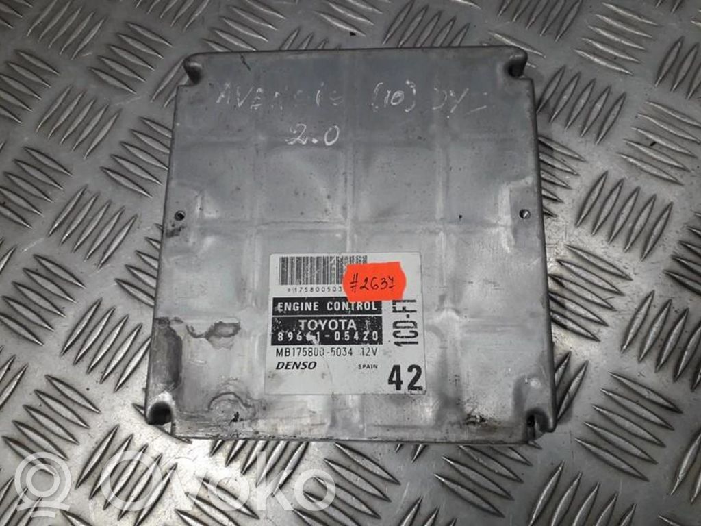 Toyota Avensis T220 Calculateur moteur ECU