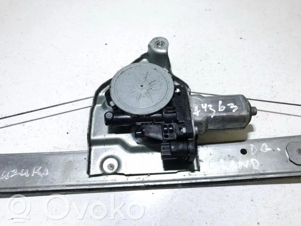 Suzuki Grand Vitara II Asa reguladora de la puerta trasera 
