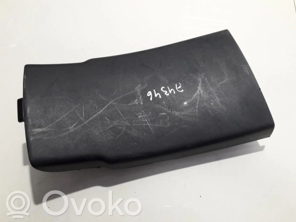Altra parte interiore   8011A083,8011A168,8011A083,8011A168