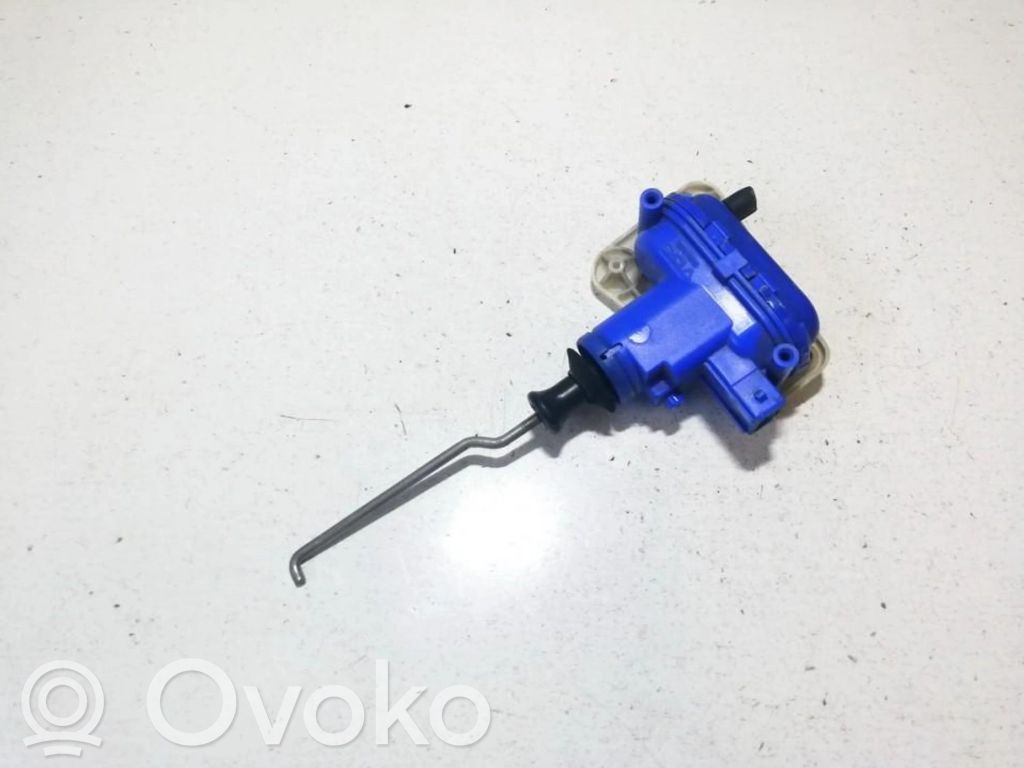 Audi 80 90 B3 Pompa a vuoto chiusura centralizzata