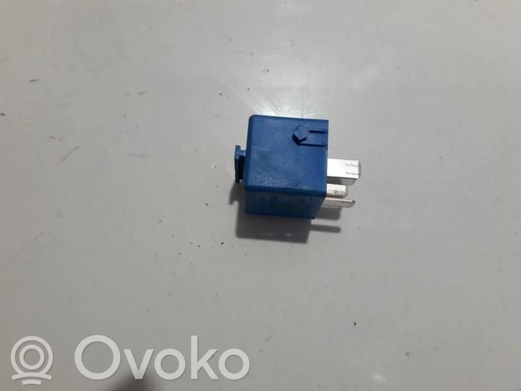 Inne przekaźniki   6915327,V23134K59X313,6915327,V23134K59X313