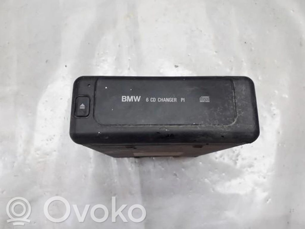 BMW 7 E38 CD/DVD mainītājs 