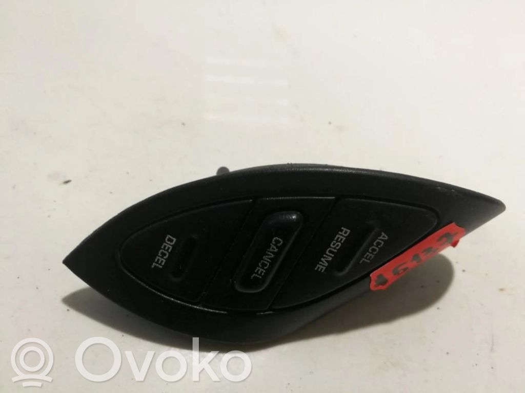 Chrysler Voyager Boutons / interrupteurs volant