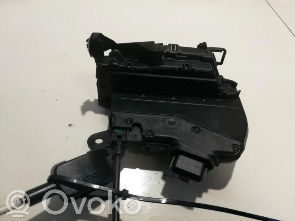 Renault Captur Etuoven lukko 