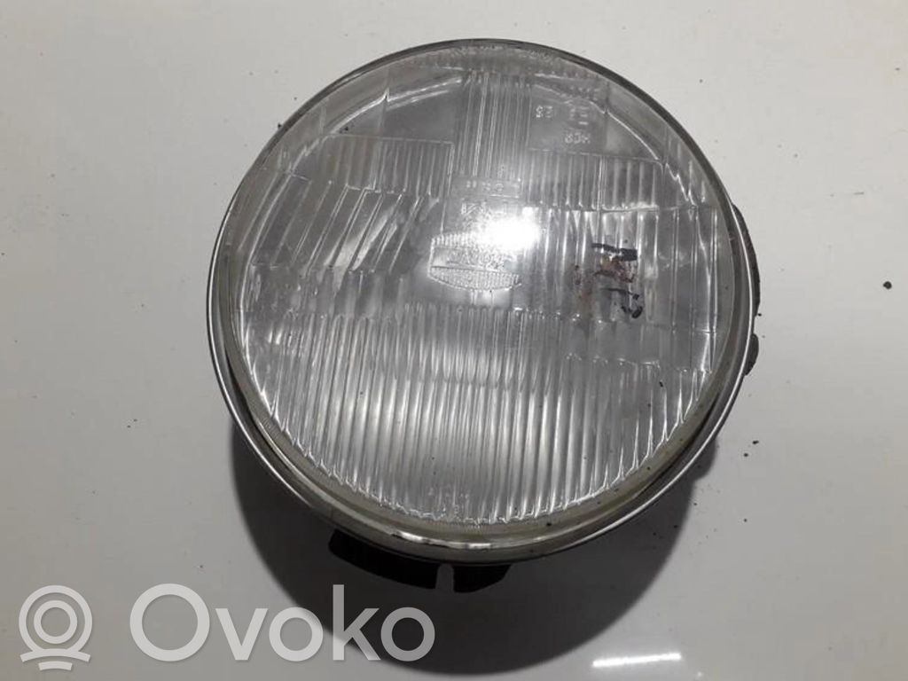 Isuzu Trooper Phare frontale 