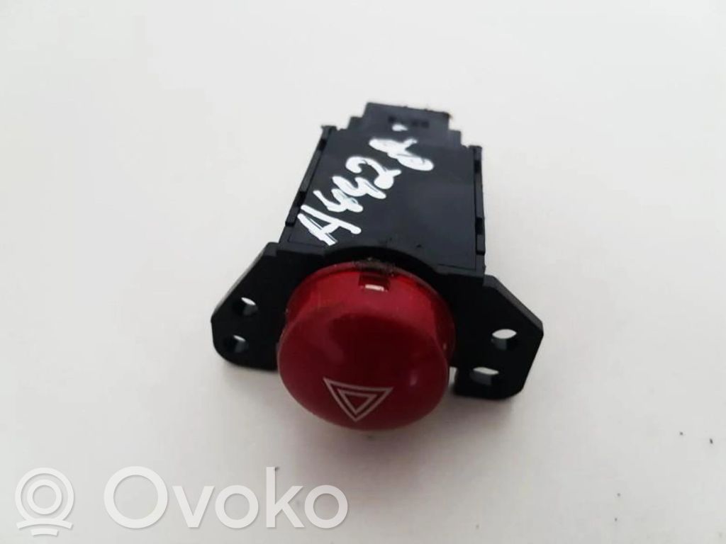 Botón interruptor de luz de peligro   3K12,3K12