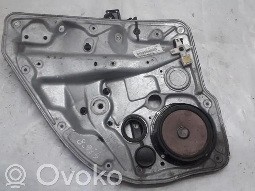 Volkswagen Golf IV Macara ușă glisantă cu motor 