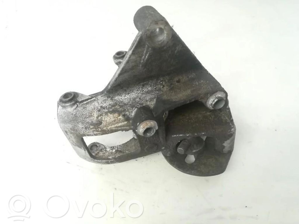 Rover 214 - 216 - 220 Łapa / Mocowanie silnika