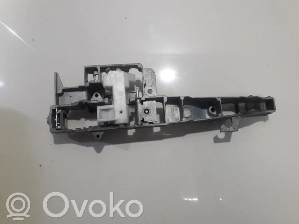 Peugeot 407 Etuoven ulkokahva 