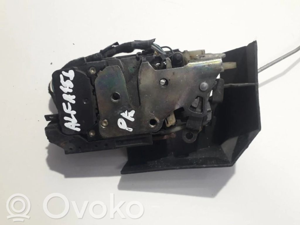 Alfa Romeo 156 Etuoven lukko 
