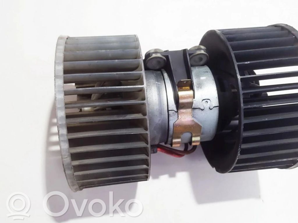 BMW 3 E46 Mazā radiatora ventilators 