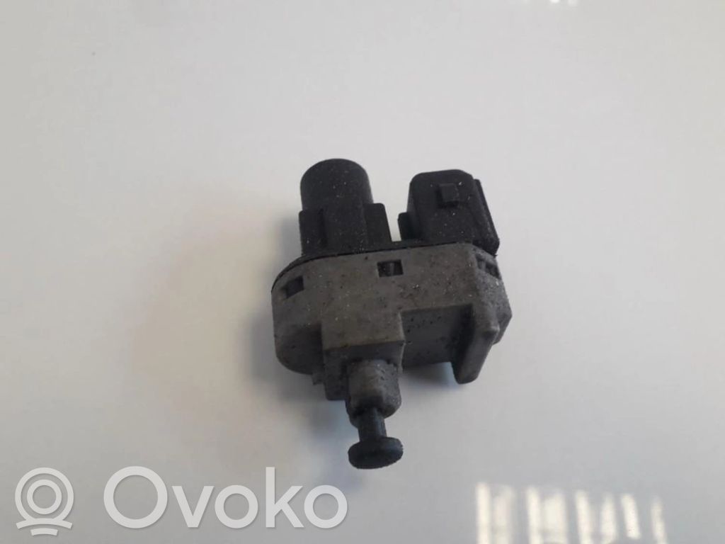 Ford Mondeo Mk III Interruttore del pedale del freno