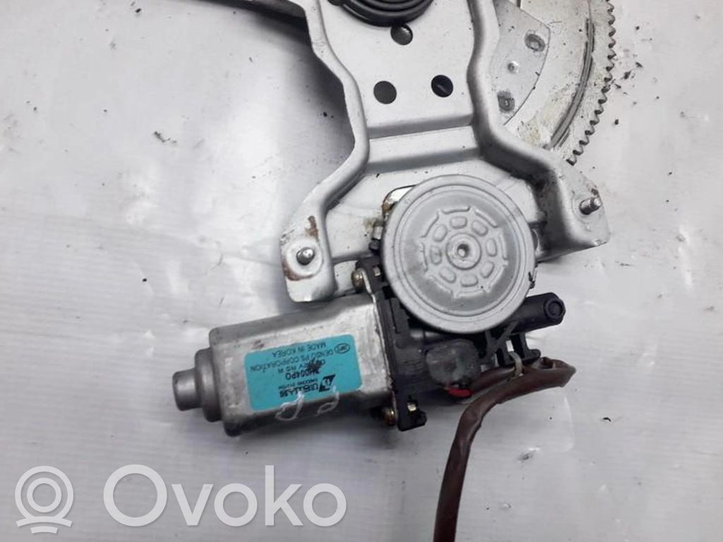KIA Carens I Silnik regulatora szyby drzwi przednich 