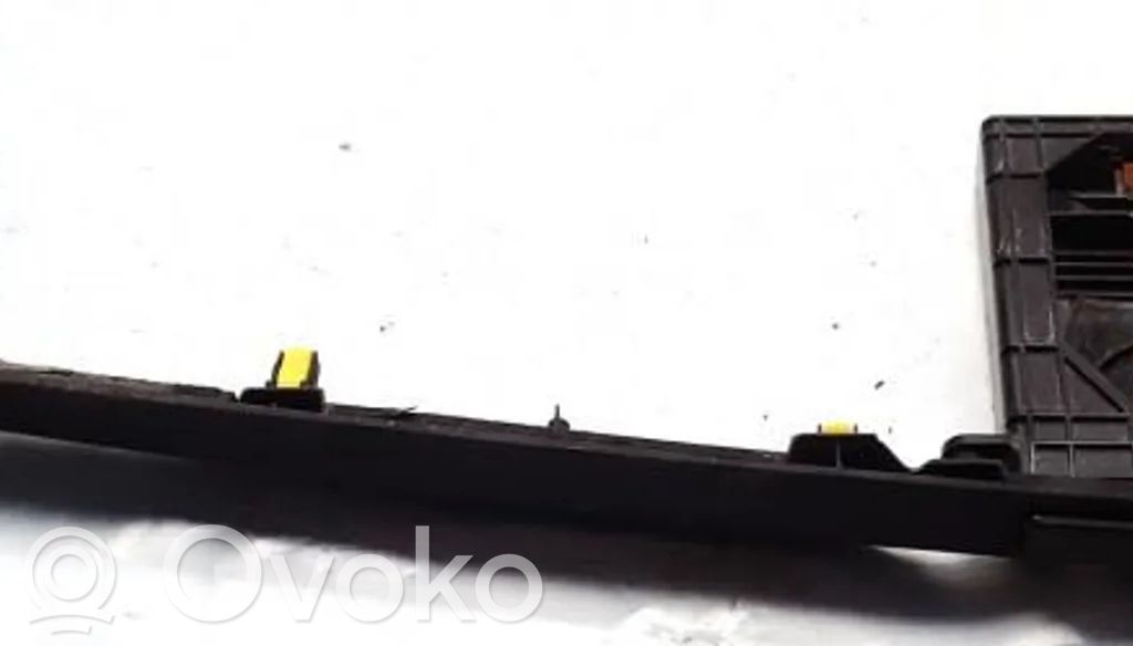 Toyota Avensis T250 Altra parte interiore 
