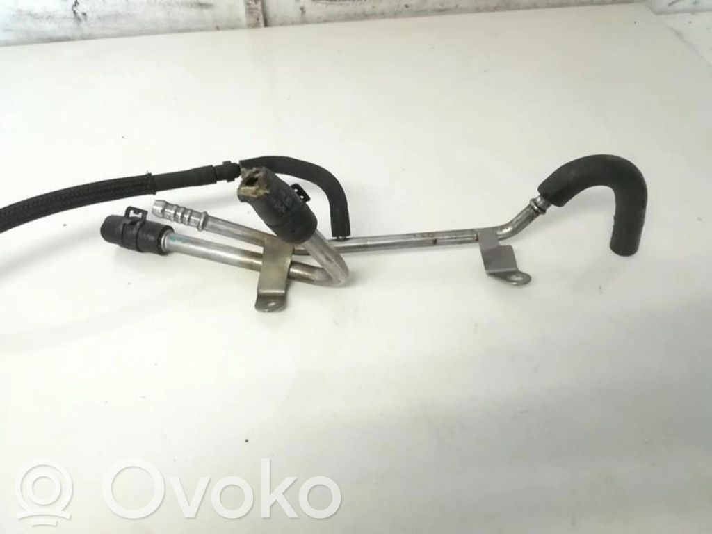 Volkswagen Golf VII Przewód paliwa 