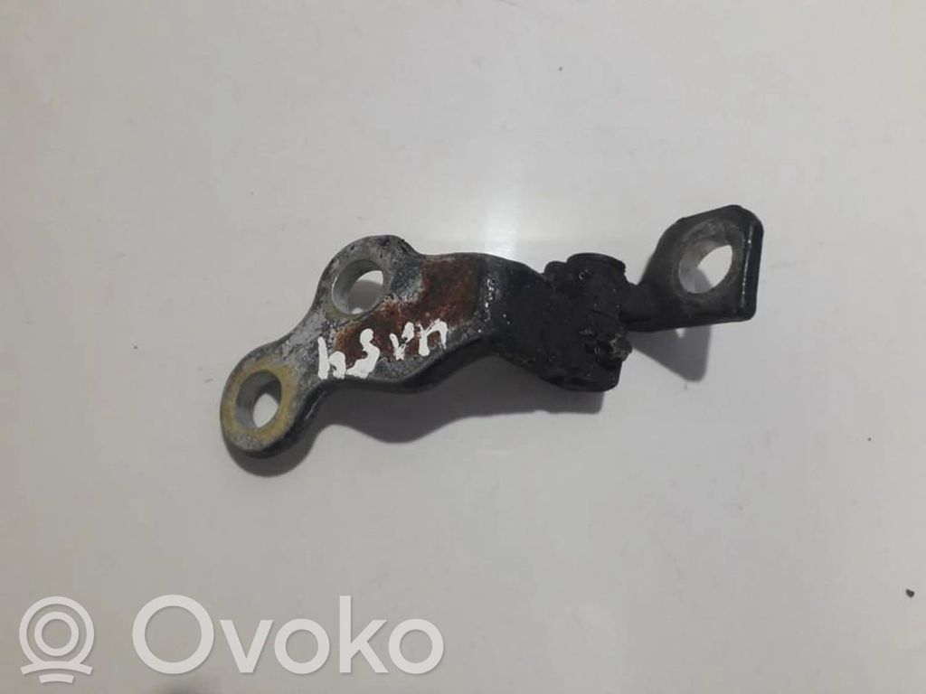 Ford Focus Front door upper hinge 
