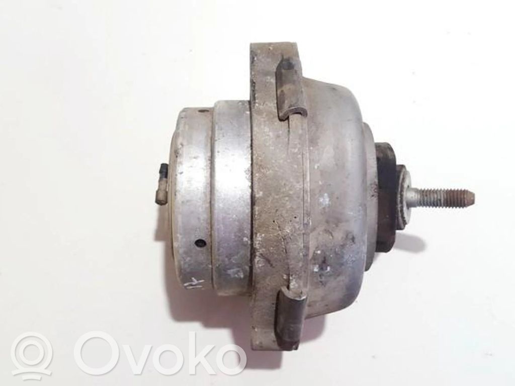 BMW X5 E53 Engine mount bracket 