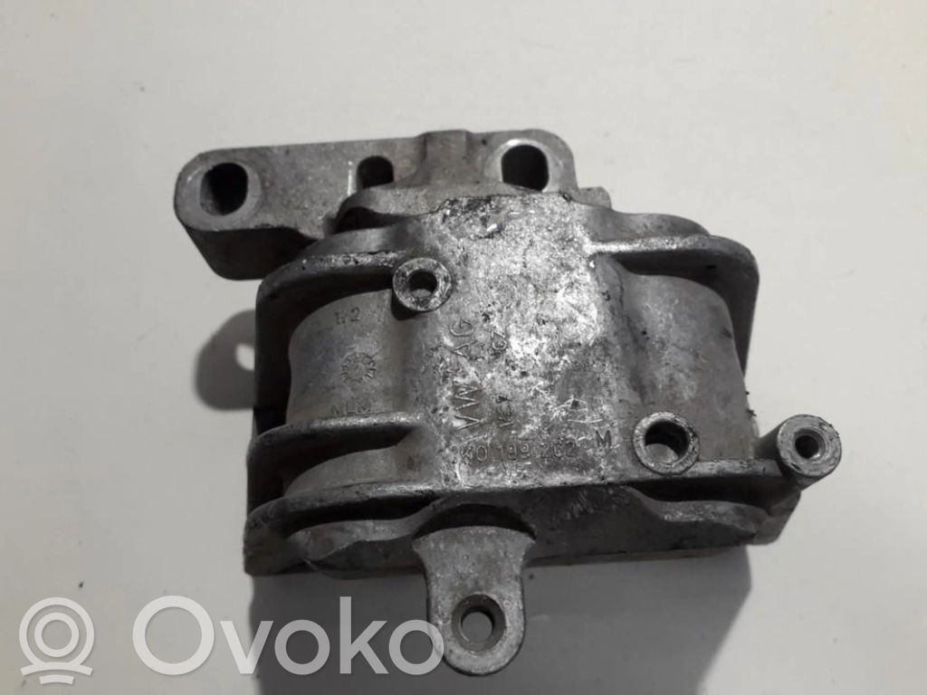 Moottorin kiinnikekorvake   1K0199262,1K0199262