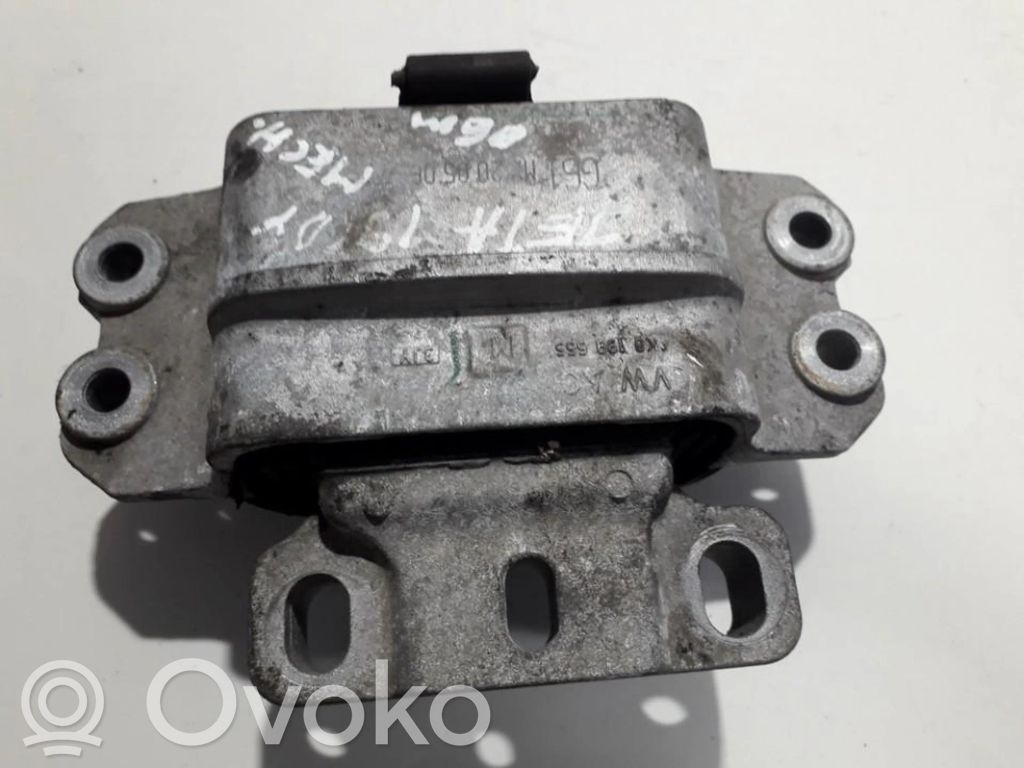 Volkswagen Jetta V Supporto di montaggio del motore