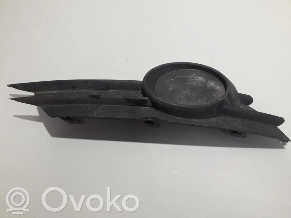 Opel Corsa D Mascherina inferiore del paraurti anteriore