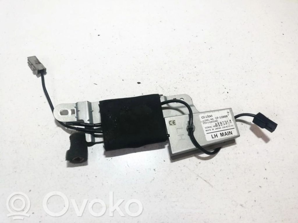 Subaru Forester SF Unitate control antenă 