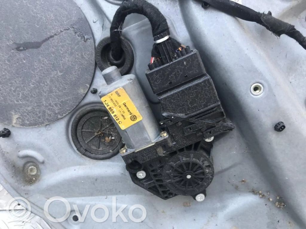 Volkswagen Golf IV Silniczek podnoszenia szyby drzwi tylnych 