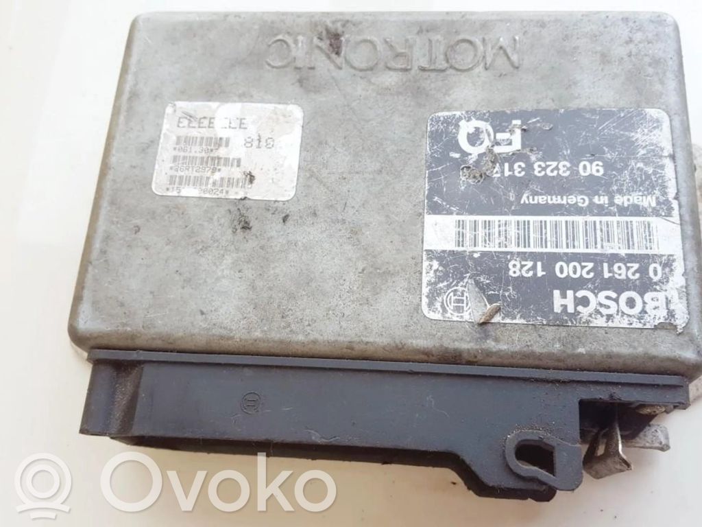 Opel Omega B1 Engine control unit/module 