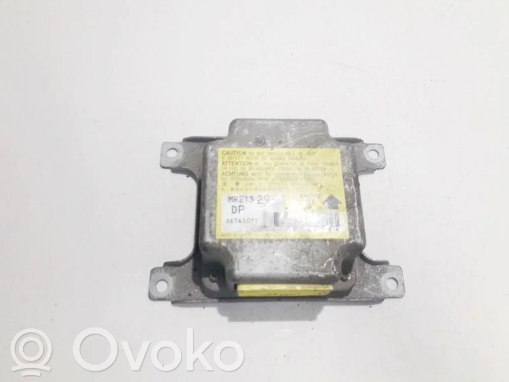 Mitsubishi Galant Unidad de control/módulo del Airbag 