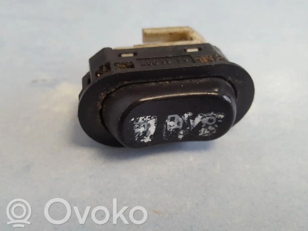 Saab 9-3 Ver1 Otros interruptores/perillas/selectores 