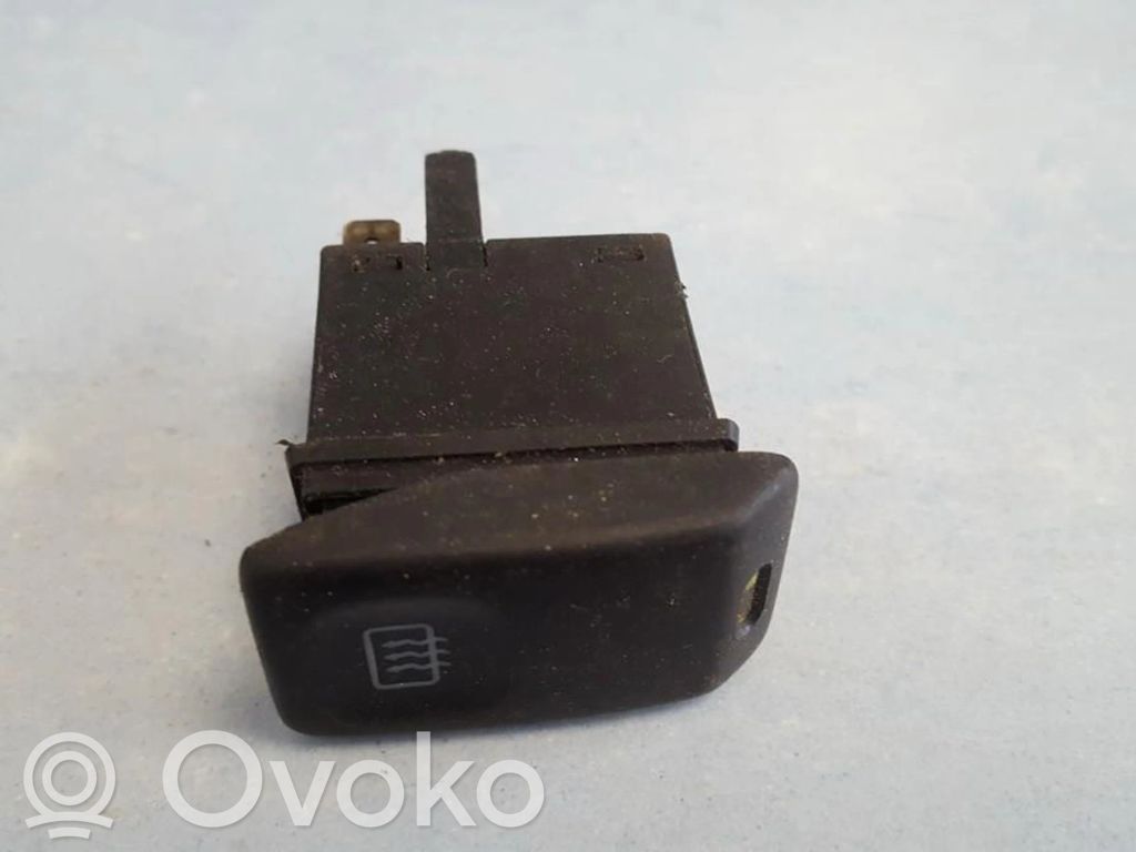 Volkswagen Golf II Bouton de dégivrage pare-brise
