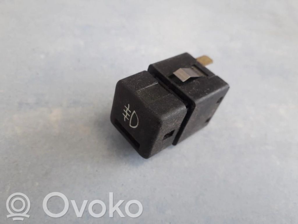 Opel Astra F Interruttore fendinebbia 