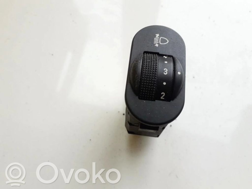Ford Mondeo Mk III Bouton commande réglage hauteur de phares 