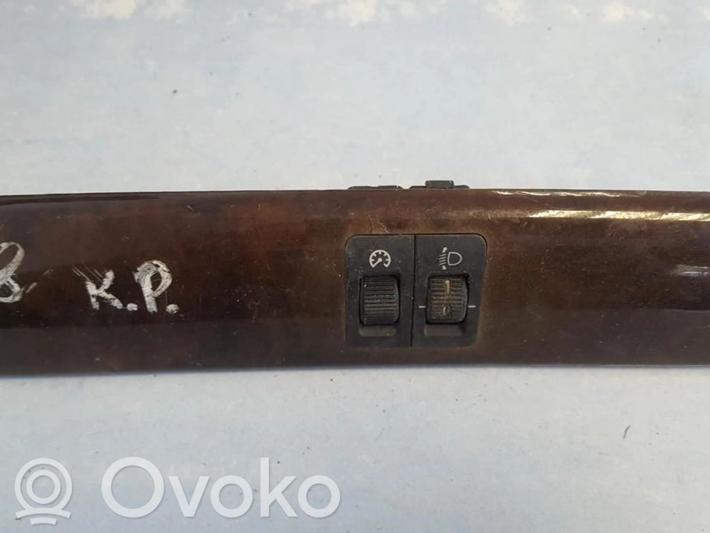 BMW 7 E38 Comutator control nivel faruri 