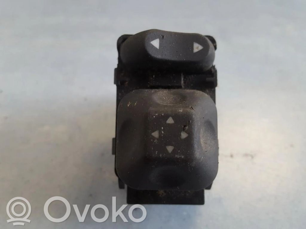 Interruptor del espejo lateral   A223,A223