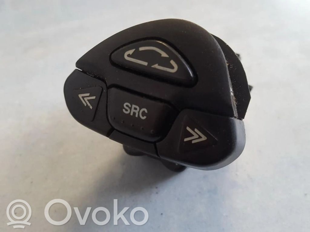 Nissan Almera N16 Bouton commande de recyclage air