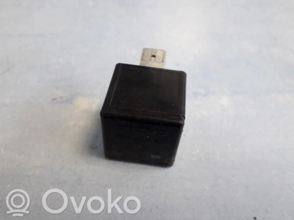 Volvo S70  V70  V70 XC Sonstige Relais 