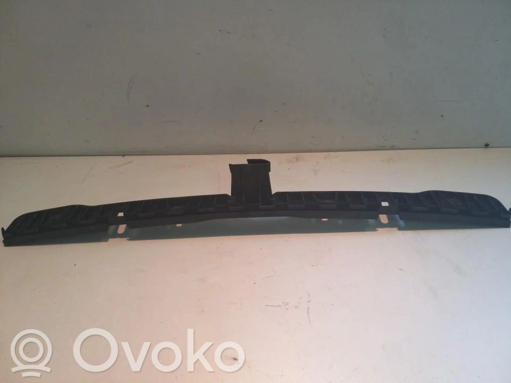Volkswagen Golf V Uchwyt / Mocowanie zderzaka tylnego 