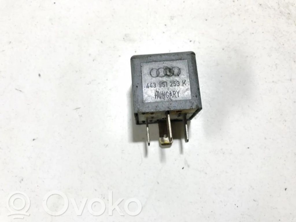 Audi 100 200 5000 C3 Altri relè 
